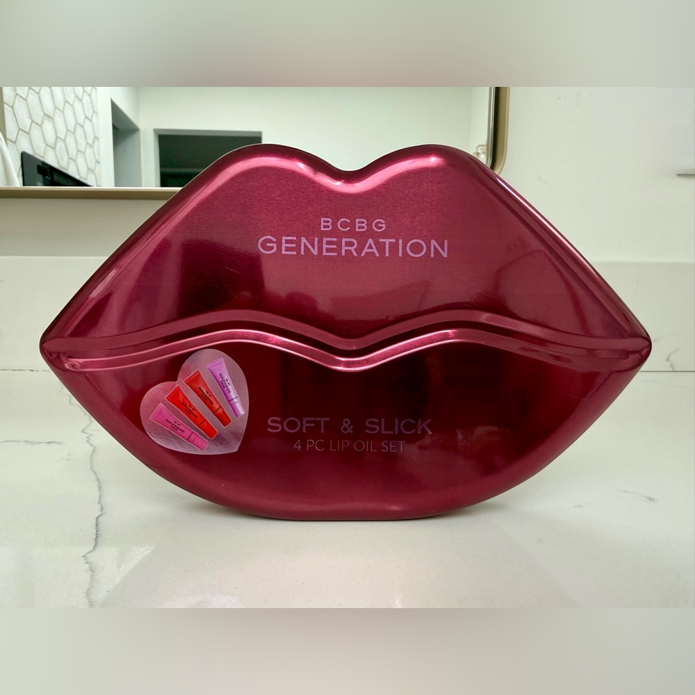 BCBGeneration Soft & Slick Lip Oil Set - Vibrant Red